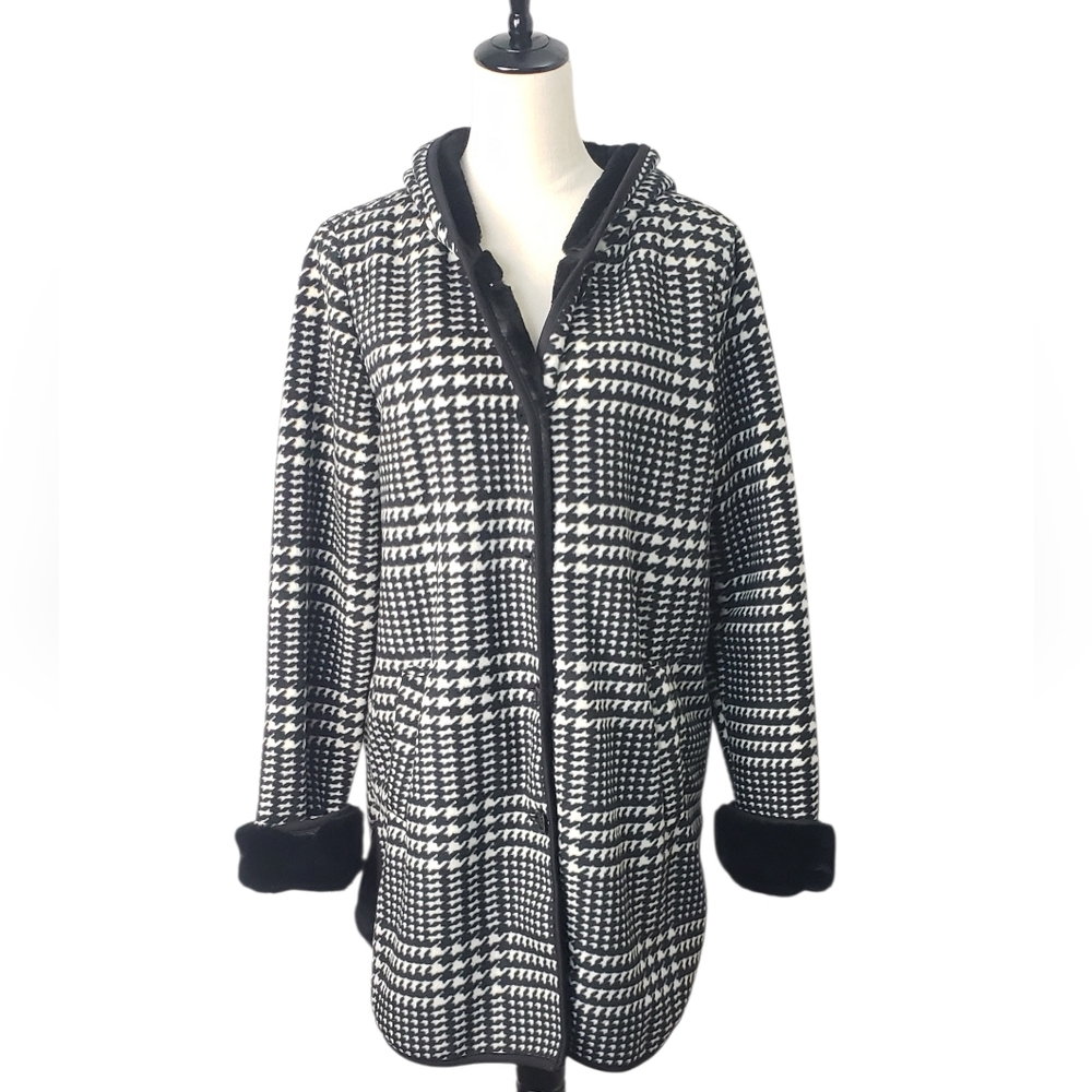 Ike Behar Faux Fur Lined Fleece Coat  Black/White Houndstooth Sz Large Classic